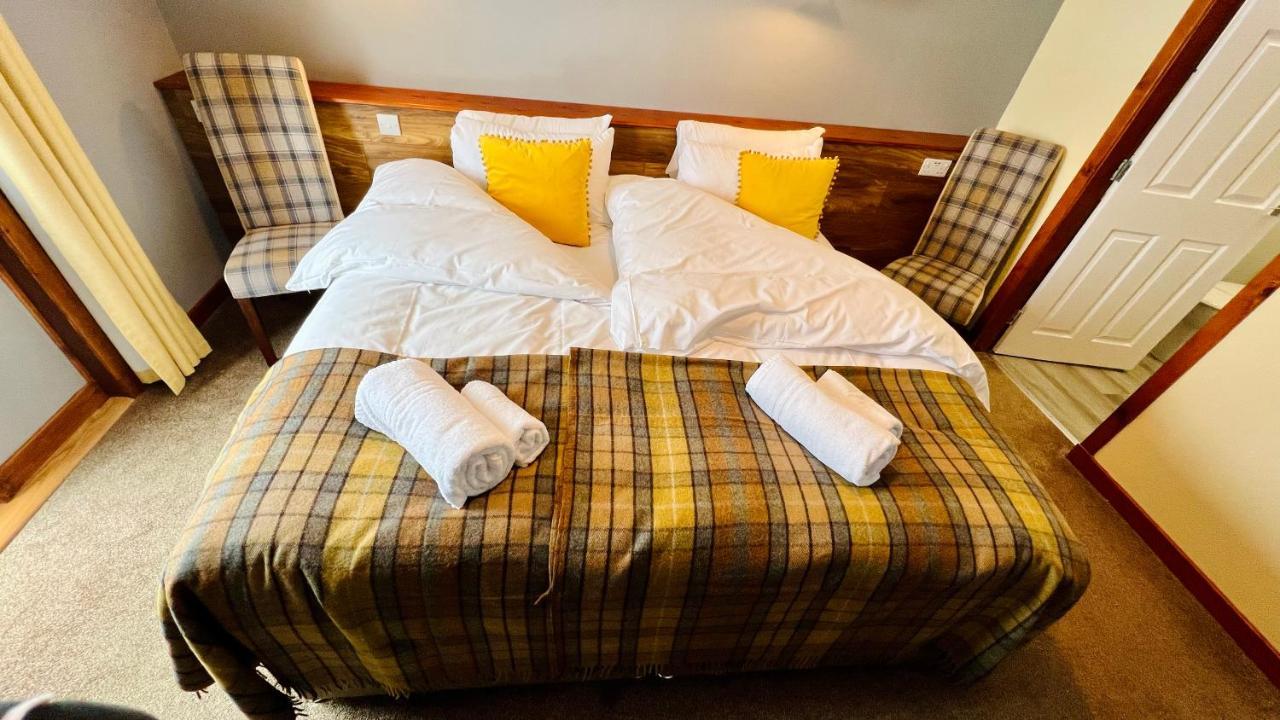 Aultguish Inn Garve Esterno foto