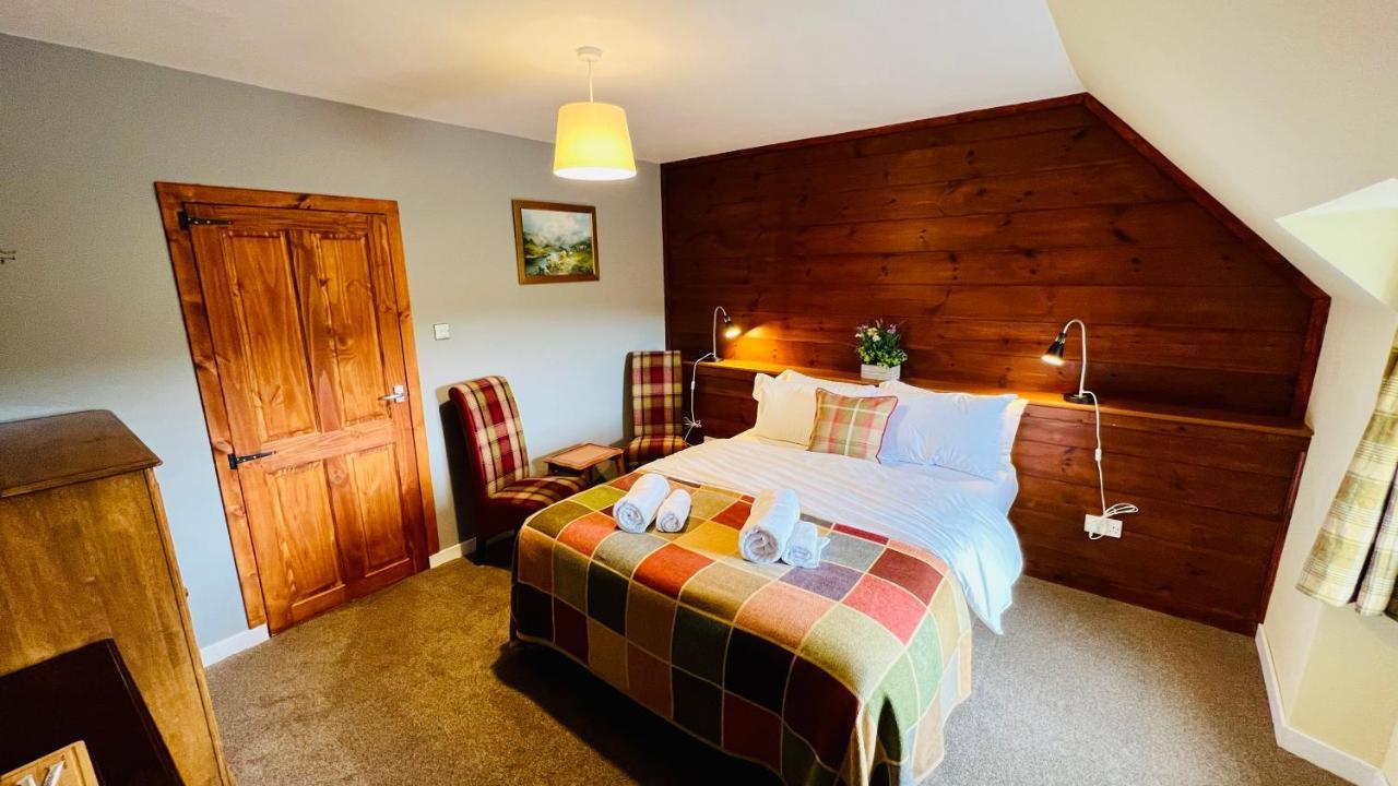 Aultguish Inn Garve Esterno foto