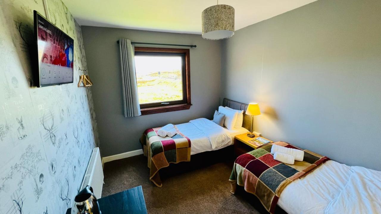 Aultguish Inn Garve Esterno foto